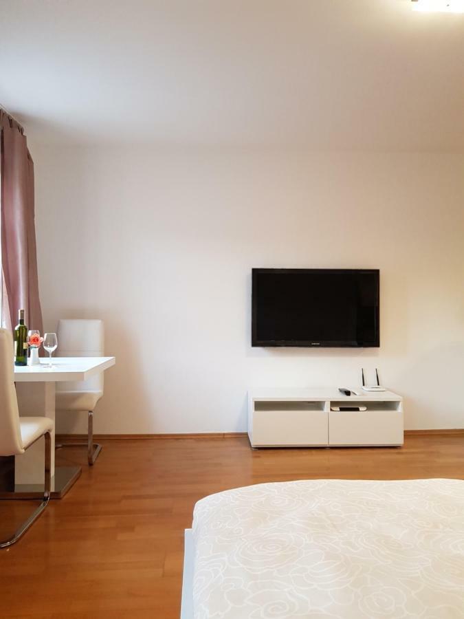 Apartment Jale Ρέγκενσμπουργκ Εξωτερικό φωτογραφία