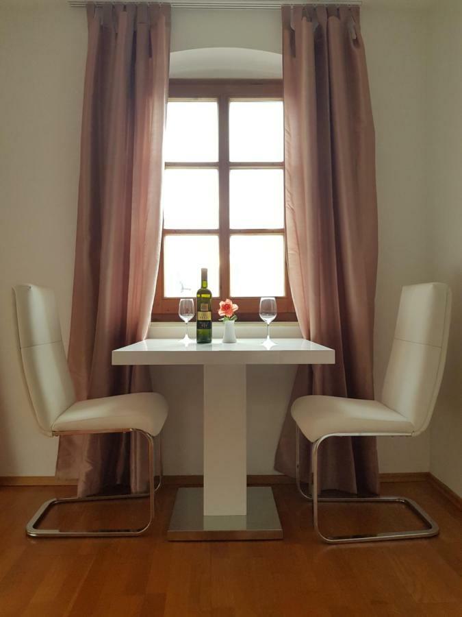 Apartment Jale Ρέγκενσμπουργκ Εξωτερικό φωτογραφία