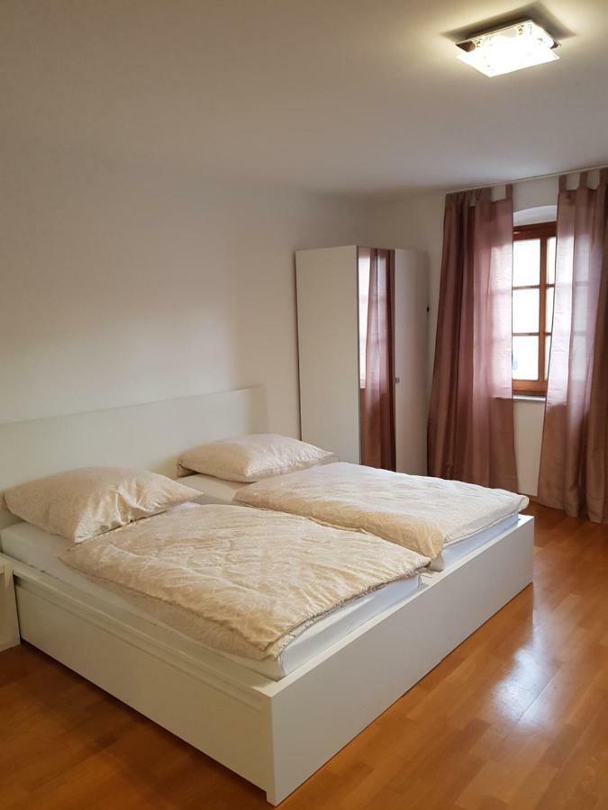 Apartment Jale Ρέγκενσμπουργκ Εξωτερικό φωτογραφία
