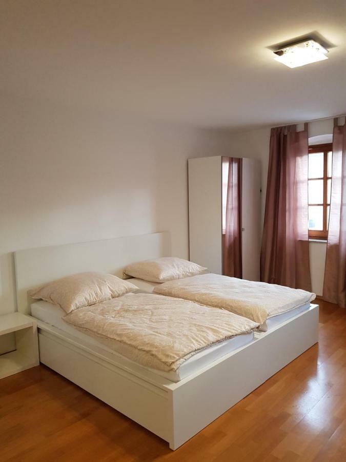 Apartment Jale Ρέγκενσμπουργκ Εξωτερικό φωτογραφία